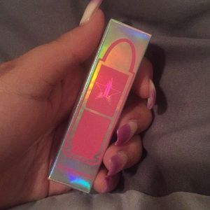 Jeffree Star holiday 17 lip ammo Champagne tears.